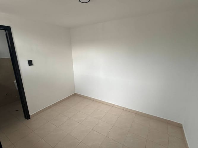 Apartamento de 3 alcobas en venta en Quinta Mutis, Bogotá, 104 m² · foto 4 de 24