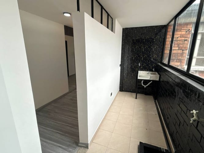Apartamento de 3 alcobas en venta en Quinta Mutis, Bogotá, 104 m² · foto 8 de 24