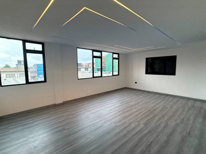Apartamento de 3 alcobas en venta en Quinta Mutis, Bogotá, 104 m² · foto 13 de 24