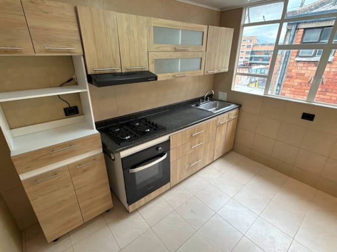 Apartamento de 3 alcobas en venta en Quinta Mutis, Bogotá, 104 m² · foto 15 de 24