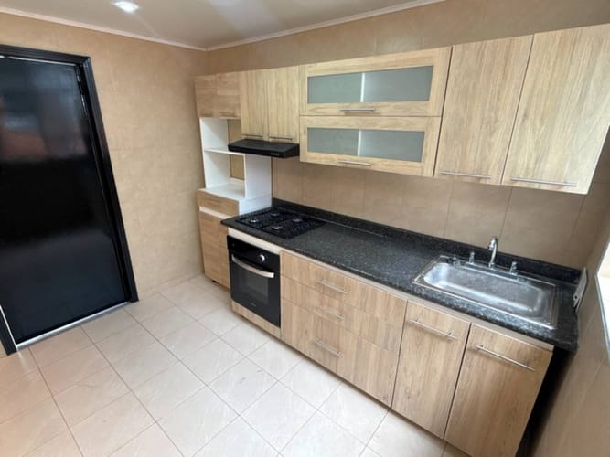 Apartamento de 3 alcobas en venta en Quinta Mutis, Bogotá, 104 m² · foto 16 de 24