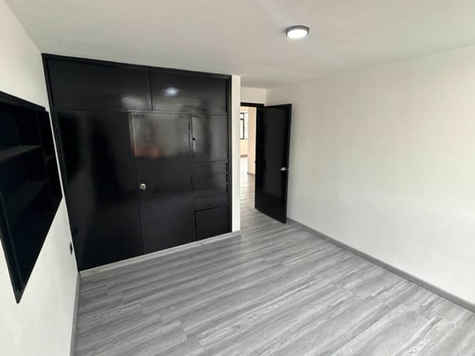 Apartamento de 3 alcobas en venta en Quinta Mutis, Bogotá, 104 m² · foto 22 de 24