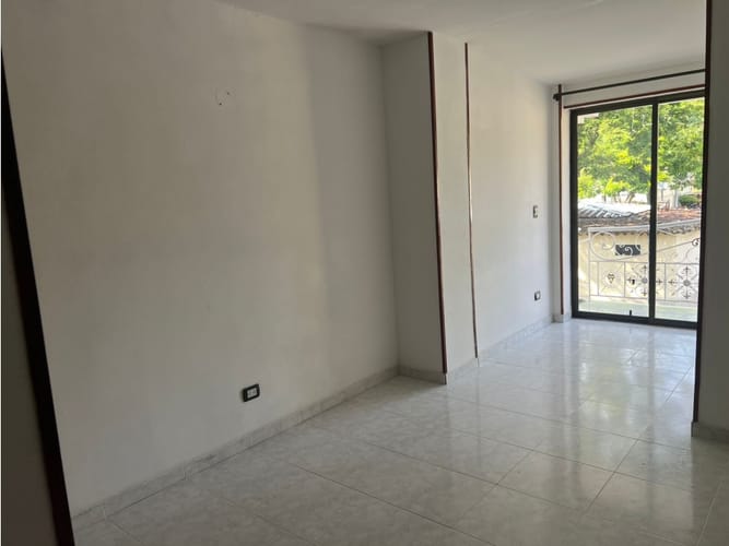 Casa de 4 alcobas en venta en El Limonar, Cali, 130 m² · foto 12 de 24