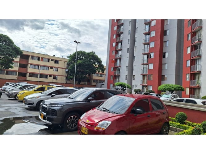 Apartamento en venta en Alamos, Cali · foto 4 de 4
