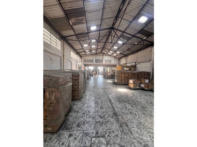 Bodega en venta en San Nicolas, Cali, 2312 m² · foto 5 de 24