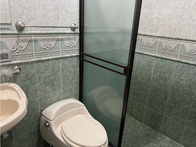 Casa de 4 alcobas en venta en El Limonar, Cali, 130 m² · foto 24 de 24