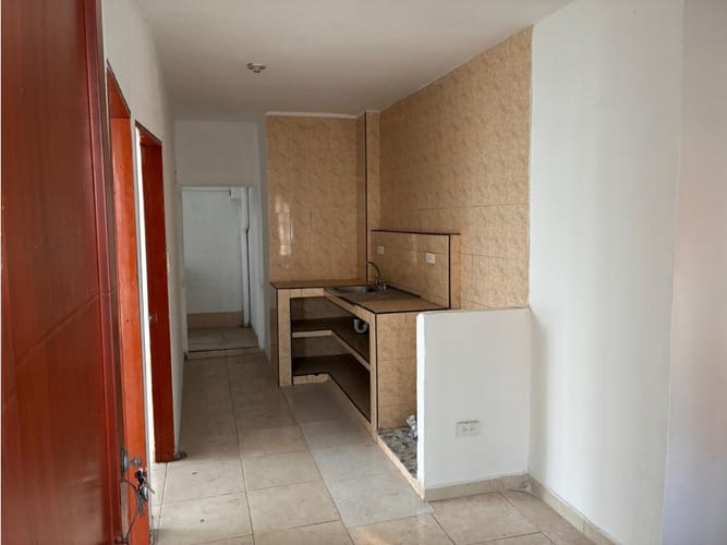 Casa de 4 alcobas en venta en Villa Del Lago, Cali, 95 m² · foto 6 de 8