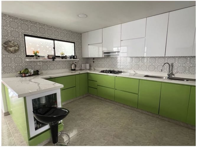 Apartamento de 5 alcobas en venta en Camino Verde, Envigado, 198 m² · foto 3 de 16