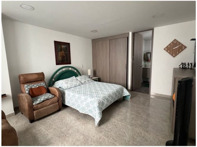 Apartamento de 5 alcobas en venta en Camino Verde, Envigado, 198 m² · foto 4 de 16