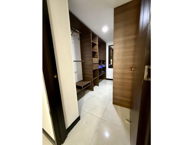 Apartamento en venta en La Hacienda, Cali · foto 12 de 24