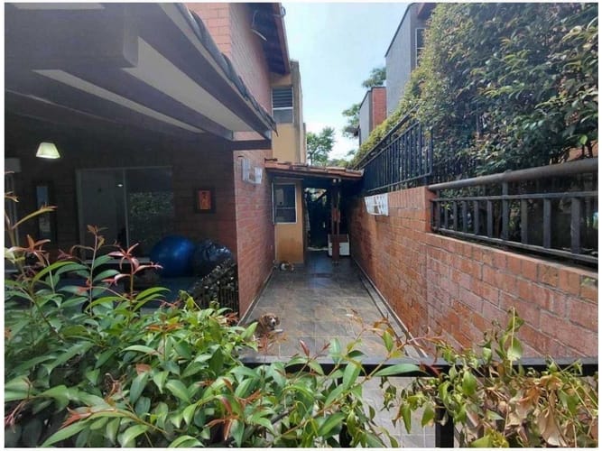 Casa de 4 alcobas en venta en San Vicente, Cali, 190 m² · foto 8 de 24