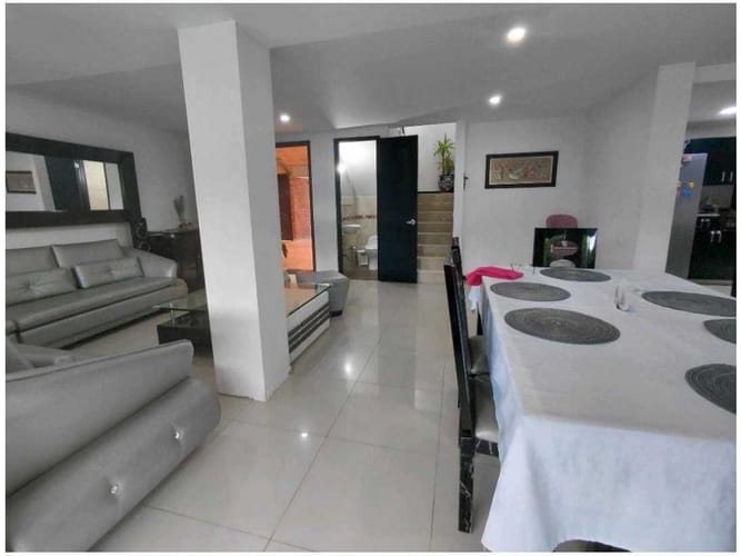 Casa de 4 alcobas en venta en San Vicente, Cali, 190 m² · foto 11 de 24