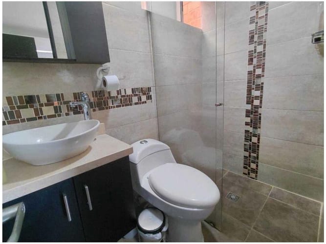 Casa de 4 alcobas en venta en San Vicente, Cali, 190 m² · foto 19 de 24