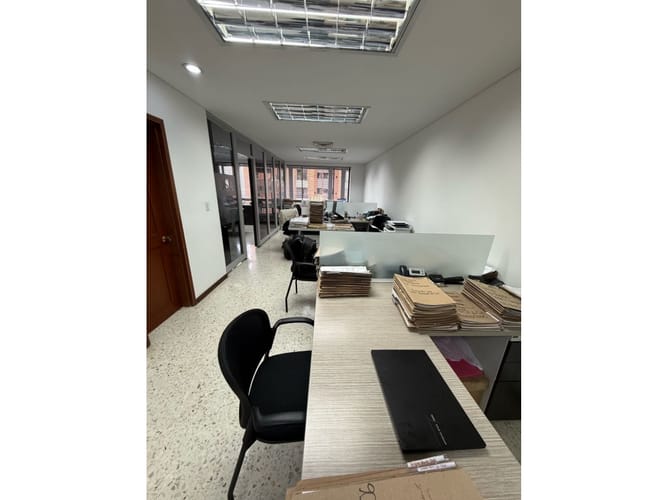 Oficina en arriendo en Granada, Cali, 80 m² · foto 9 de 24