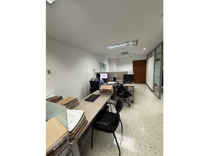 Oficina en arriendo en Granada, Cali, 80 m² · foto 10 de 24