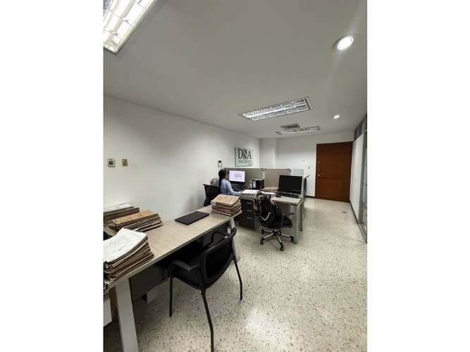 Oficina en arriendo en Granada, Cali, 80 m² · foto 11 de 24