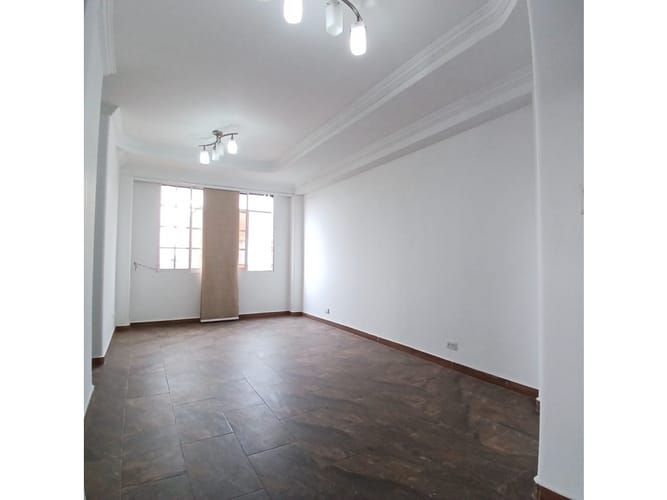 Apartamento de 3 alcobas en venta en Olimpico, Cali, 55 m² · foto 15 de 18