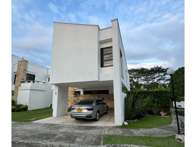 Casa de 4 alcobas en venta en La Castellana, Cali, 338 m² · foto 5 de 12