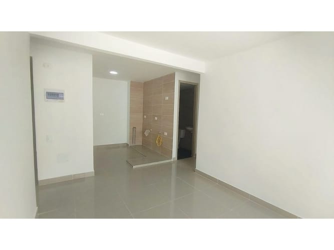 Apartamento de 3 alcobas en venta en Zona Industrial, Yumbo, 50 m² · foto 11 de 13