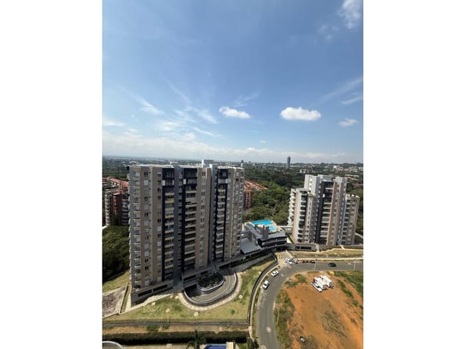 Apartamento de 3 alcobas en venta en Pance, Cali, 90 m² · foto 3 de 23