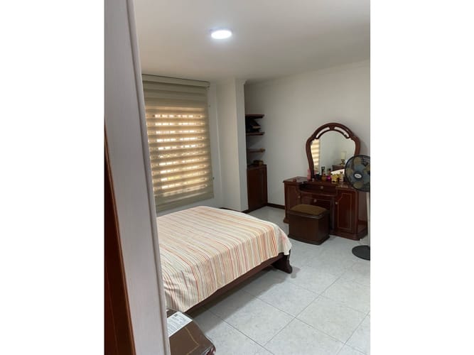 Casa de 8 alcobas en venta en Ciudad 2000, Cali, 360 m² · foto 7 de 24