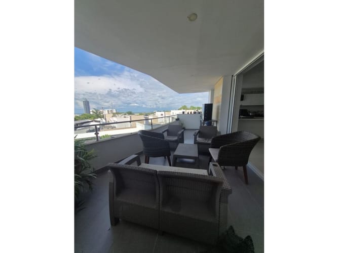 Apartamento en venta en Pance Alto, Cali · foto 2 de 18