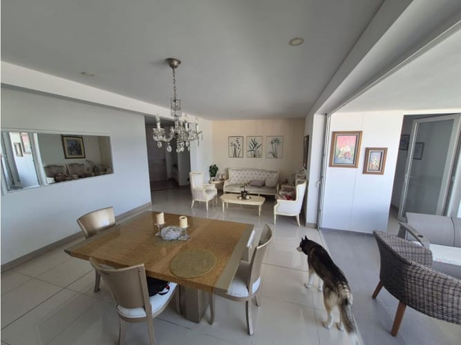 Apartamento en venta en Pance Alto, Cali · foto 3 de 18