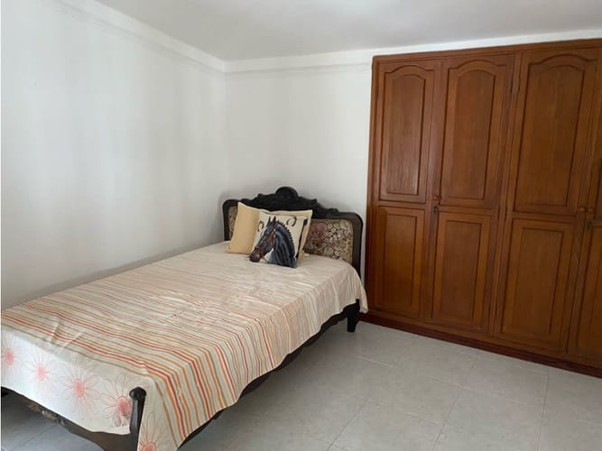 Casa de 8 alcobas en venta en Ciudad 2000, Cali, 360 m² · foto 18 de 24