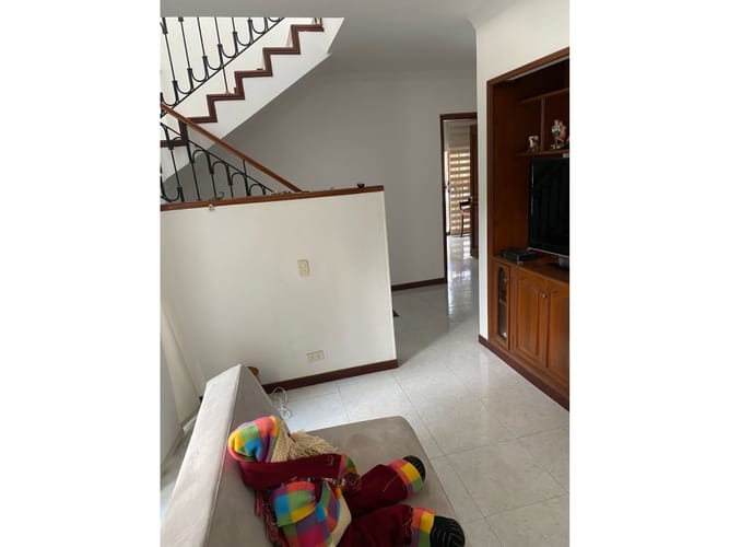 Casa de 8 alcobas en venta en Ciudad 2000, Cali, 360 m² · foto 23 de 24