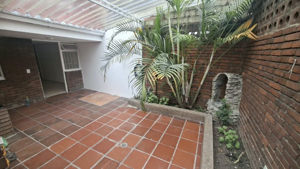 Casa en venta en Barrios Unidos, Bogotá · foto 3 de 20