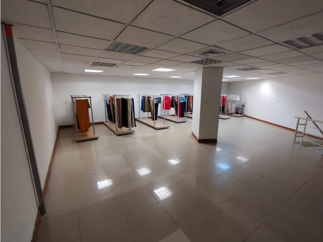 Local en venta en Tequendama, Cali, 164 m² · foto 3 de 11