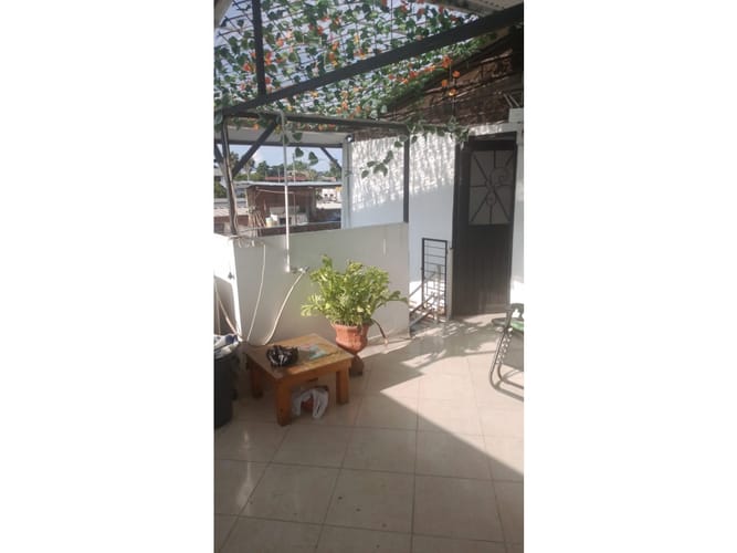 Casa de 10 alcobas en venta en Atanasio Girardot, Cali, 400 m² · foto 3 de 23