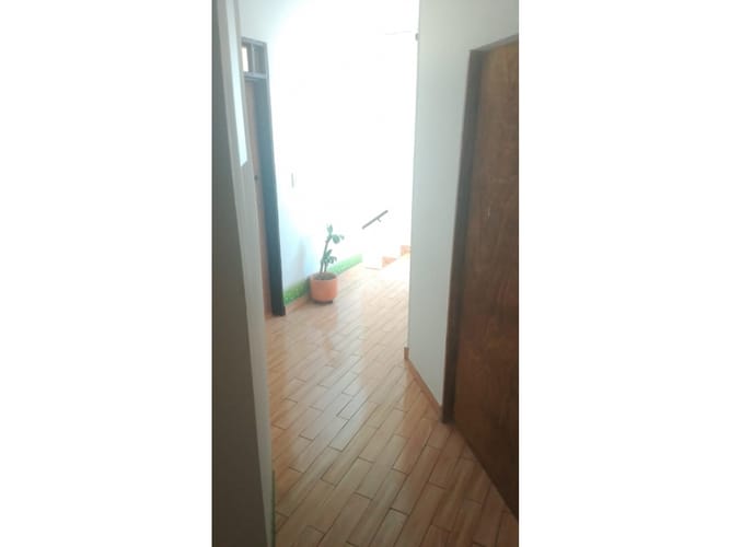 Casa de 10 alcobas en venta en Atanasio Girardot, Cali, 400 m² · foto 4 de 23