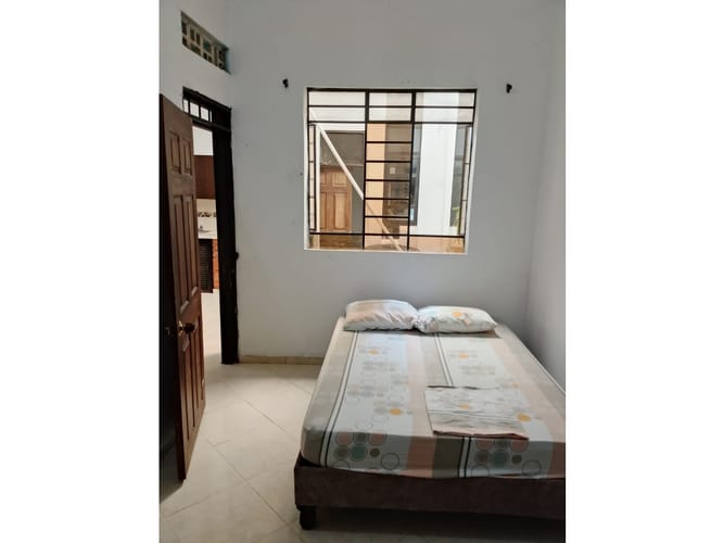Casa de 10 alcobas en venta en Atanasio Girardot, Cali, 400 m² · foto 6 de 23