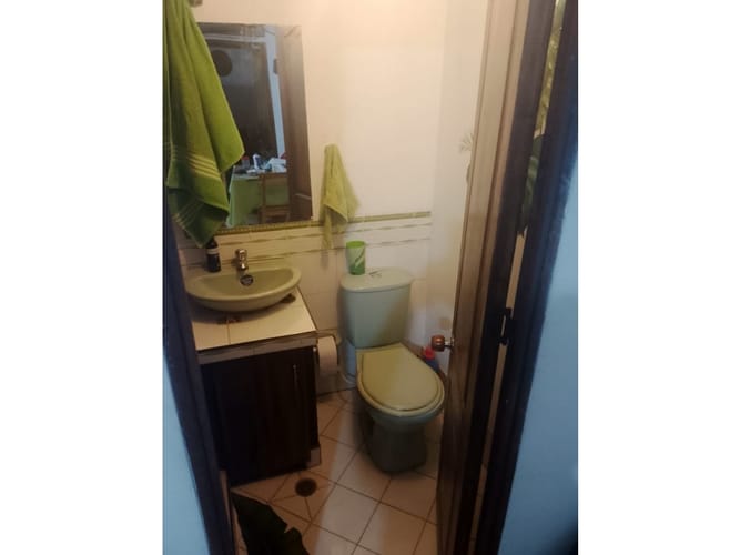 Casa de 10 alcobas en venta en Atanasio Girardot, Cali, 400 m² · foto 10 de 23