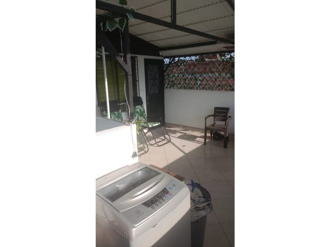 Casa de 10 alcobas en venta en Atanasio Girardot, Cali, 400 m² · foto 14 de 23