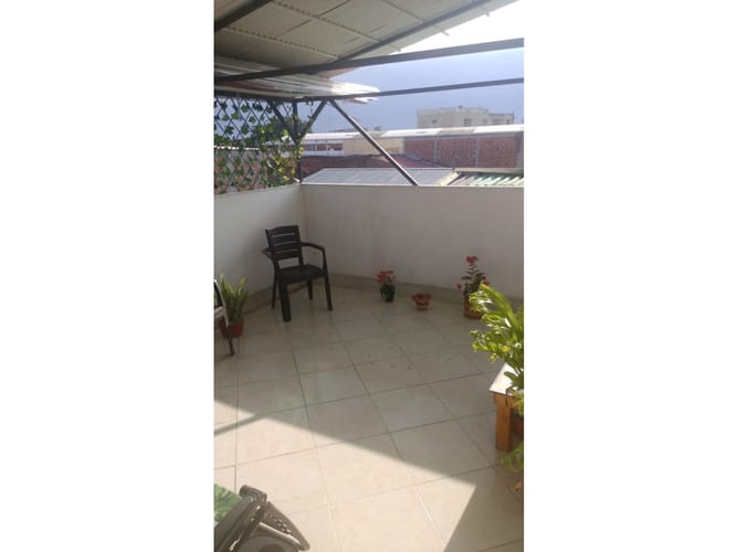 Casa de 10 alcobas en venta en Atanasio Girardot, Cali, 400 m² · foto 21 de 23