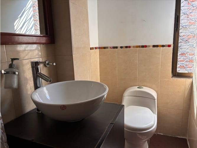 Casa de 9 alcobas en venta en Santa Elena, Cali, 477 m² · foto 3 de 24