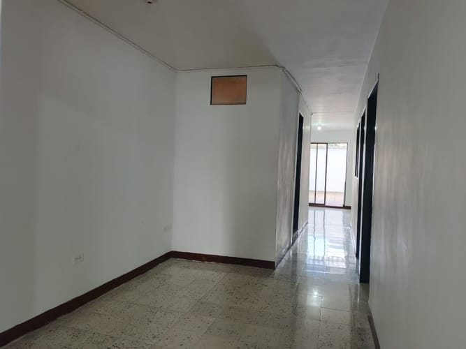 Casa de 3 alcobas en arriendo en Caicedo, Medellín, 110 m² · foto 8 de 18