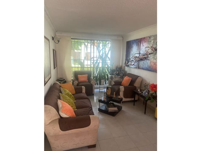 Apartamento de 3 alcobas en venta en Quintas De Don Simon, Cali, 86 m² · foto 2 de 17