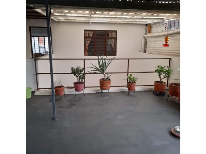 Casa de 5 alcobas en venta en Sector Cañaveralejo Guadalupe, Cali, 240 m² · foto 17 de 19