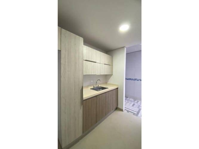 Casa de 5 alcobas en venta en Quintas De Bolivar, Jamundí, 250 m² · foto 3 de 4