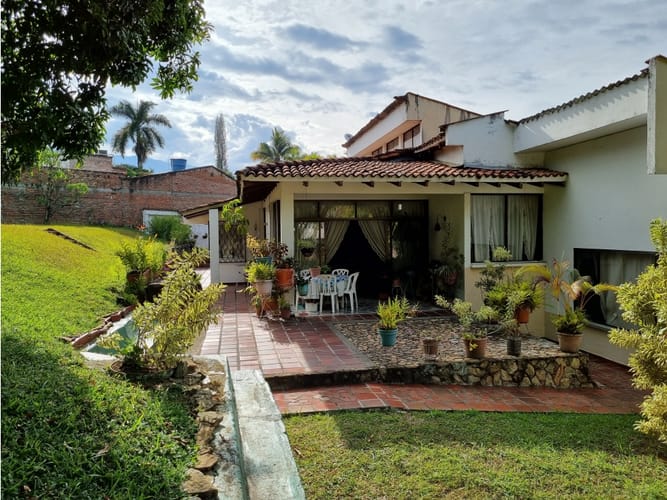 Casa de 4 alcobas en venta en Ciudad Jardin, Cali, 385 m² · foto 12 de 24