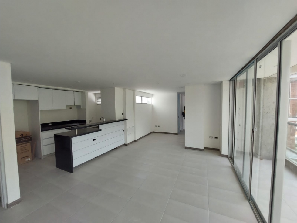 Apartamento en venta en Altos De Guadalupe, Cali · foto 2 de 9
