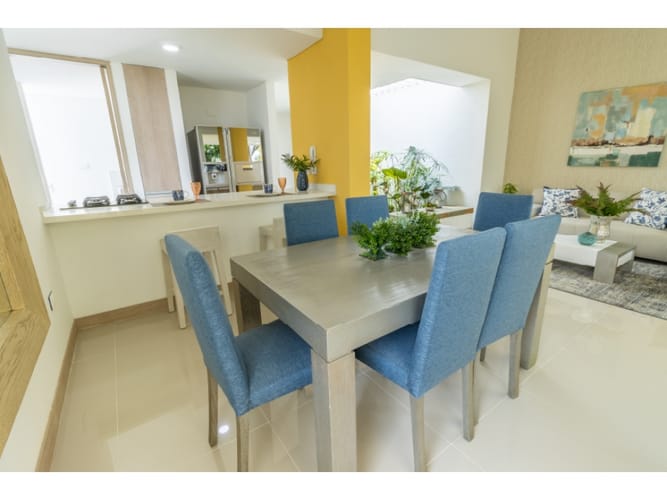 Casa de 3 alcobas en venta en El Castillo, Jamundí, 140 m² · foto 3 de 7