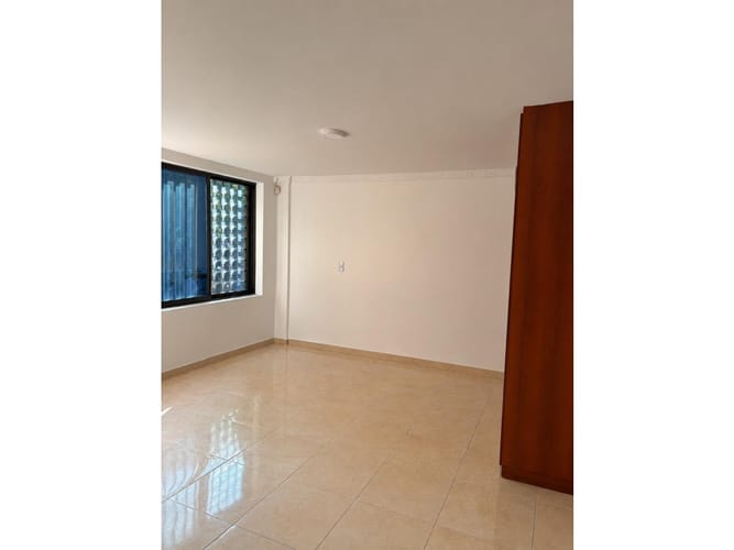 Casa de 4 alcobas en venta en San Joaquin, Cali, 252 m² · foto 7 de 14