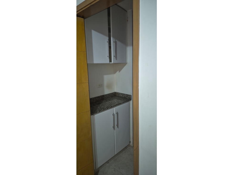 Apartamento en venta en El Refugio, Cali · foto 5 de 11