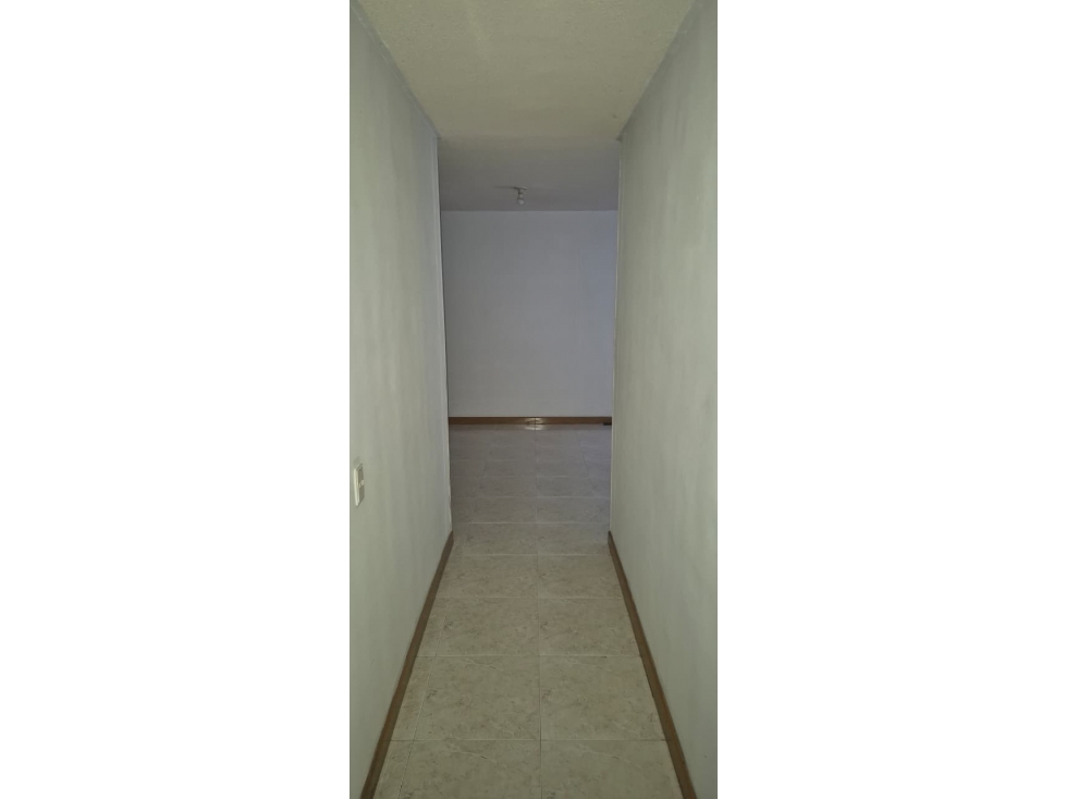 Apartamento en venta en El Refugio, Cali · foto 6 de 11