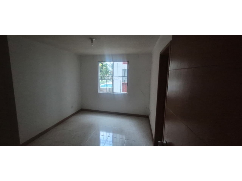 Apartamento en venta en El Refugio, Cali · foto 8 de 11
