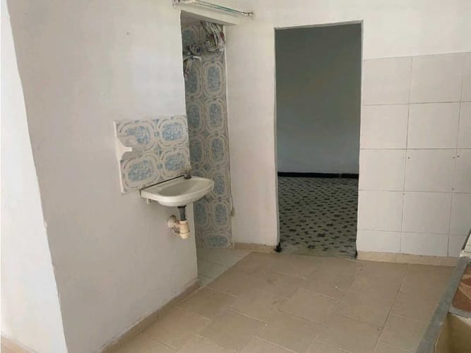 Casa de 17 alcobas en venta en Cañasgordas, Cali, 405 m² · foto 8 de 24